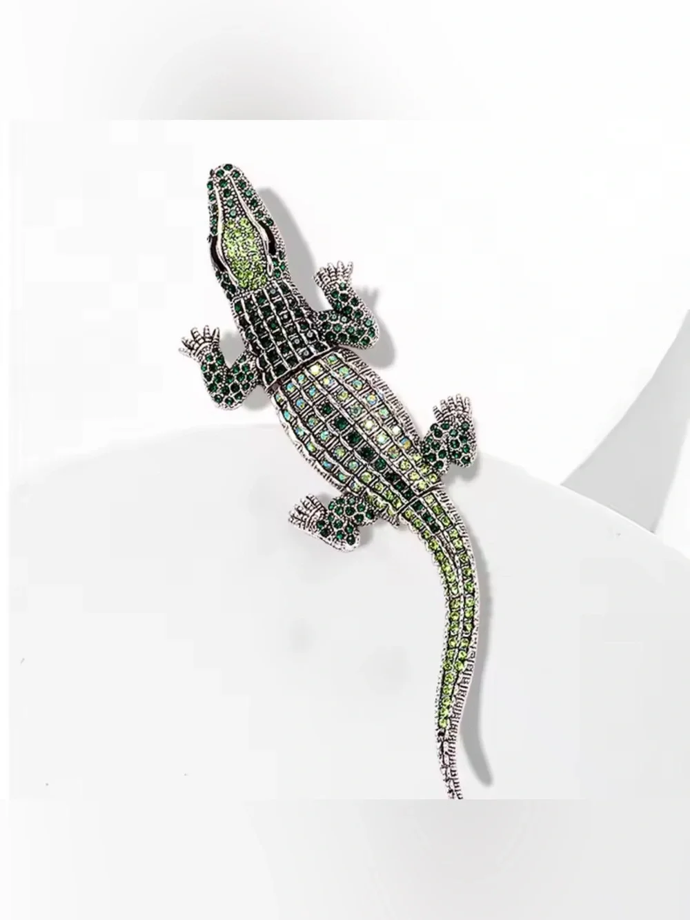 Rhinestone Crocodile Brooch Pendant – Sparkling Alligator Statement Jewelry